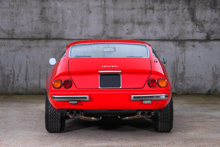  Ferrari 365 GTB/4 Daytona Elton John Car 1972 года  (фото 3 из 15)